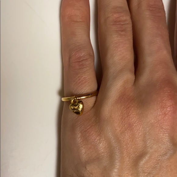 Juicy Couture Jewelry - JUICY COUTURE GOLD RING SIZE 5